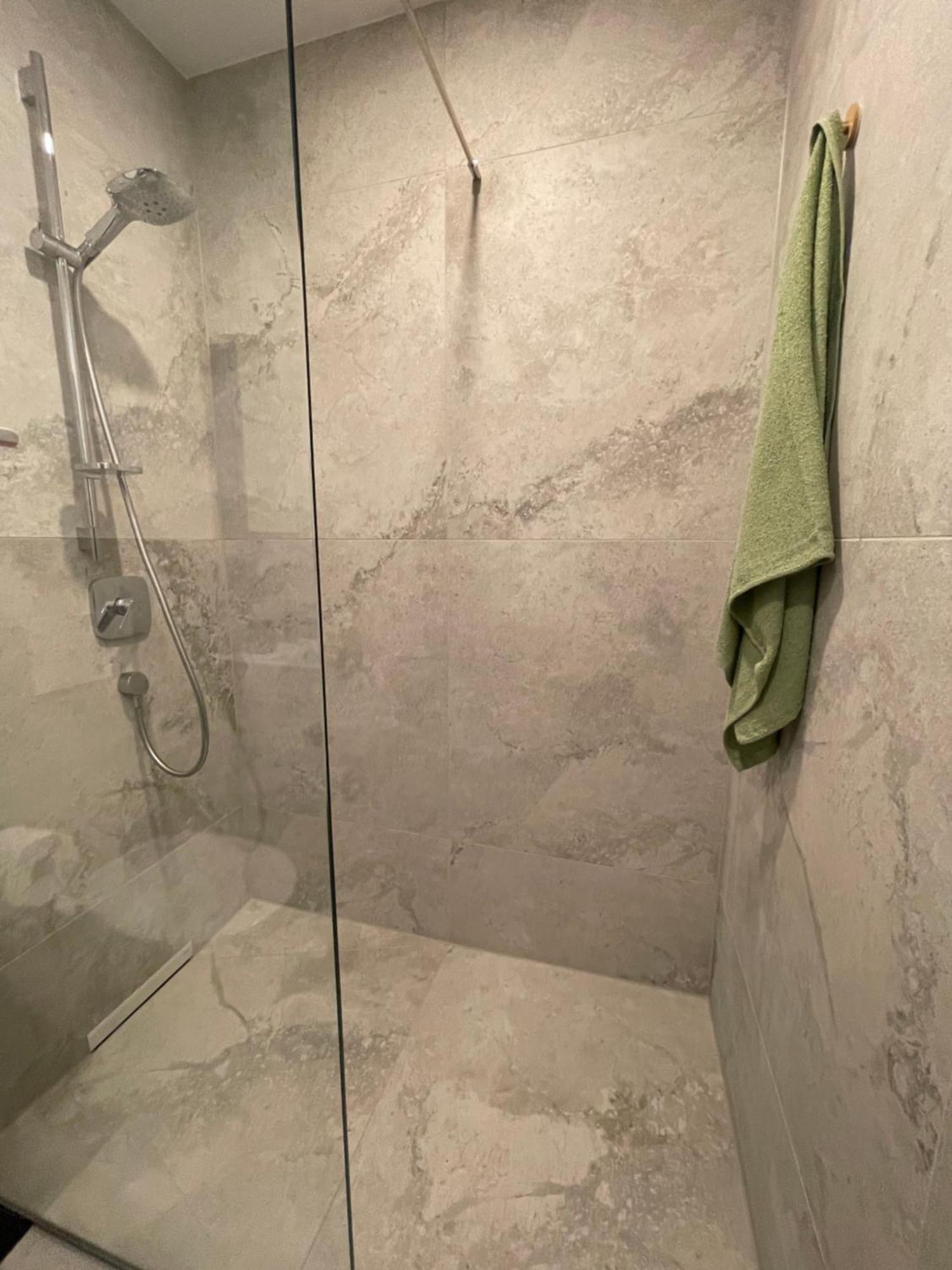 Wunderschoenes Apartment Am Schloessle Zentrum プフォルツハイム エクステリア 写真