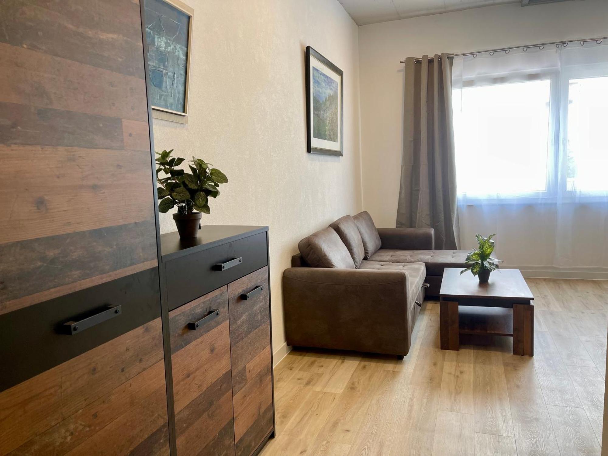 Wunderschoenes Apartment Am Schloessle Zentrum プフォルツハイム エクステリア 写真