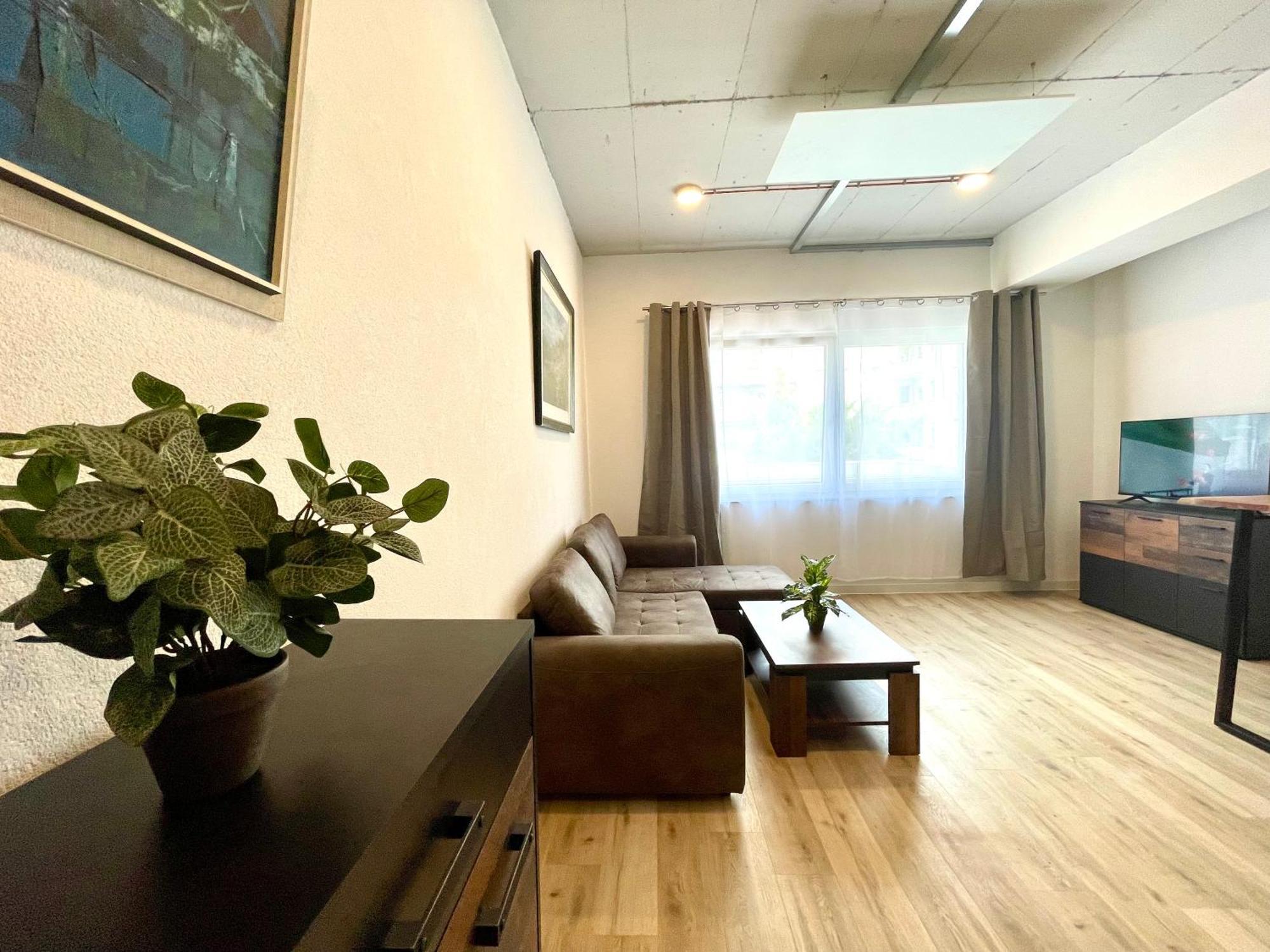 Wunderschoenes Apartment Am Schloessle Zentrum プフォルツハイム エクステリア 写真